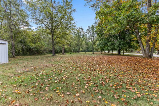 2174 Tinnin Rd, Goodlettsville, TN 37072