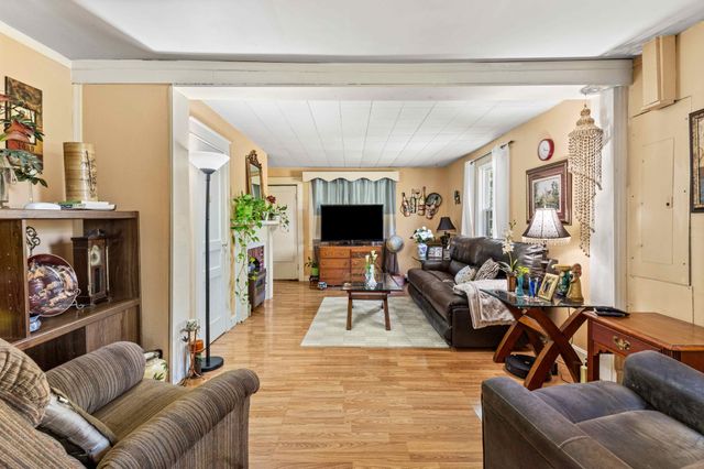 2174 Tinnin Rd, Goodlettsville, TN 37072