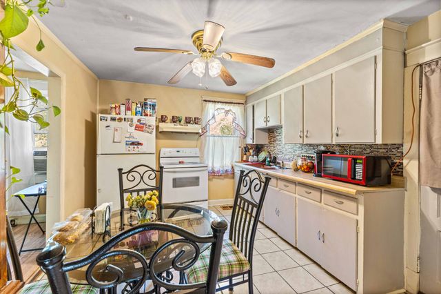 2174 Tinnin Rd, Goodlettsville, TN 37072