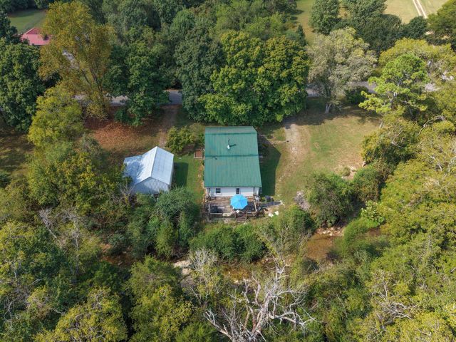 2174 Tinnin Rd, Goodlettsville, TN 37072