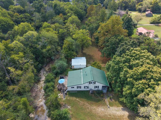 2174 Tinnin Rd, Goodlettsville, TN 37072