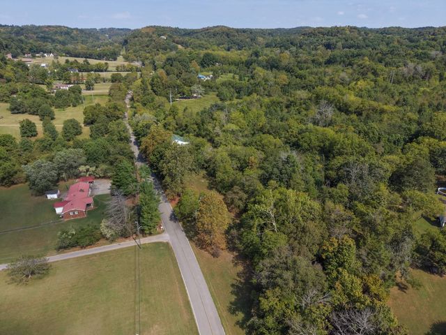 2174 Tinnin Rd, Goodlettsville, TN 37072