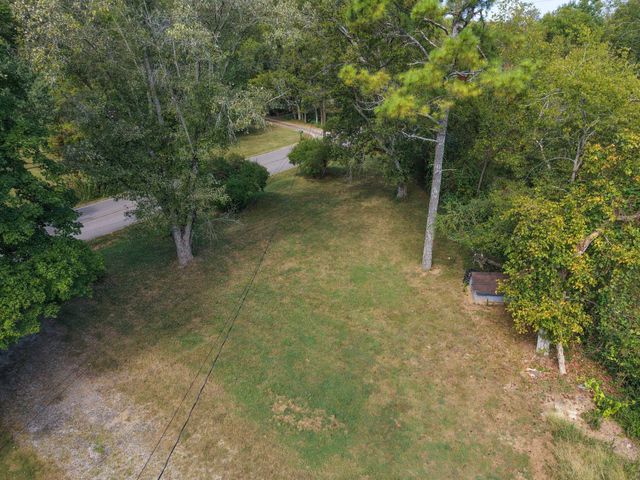 2174 Tinnin Rd, Goodlettsville, TN 37072