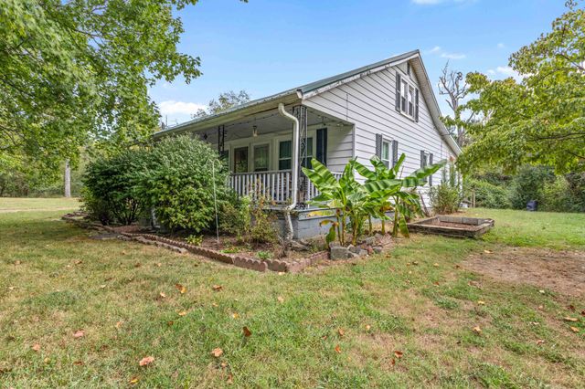 2174 Tinnin Rd, Goodlettsville, TN 37072