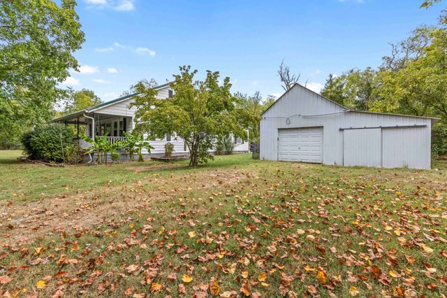 2174 Tinnin Rd, Goodlettsville, TN 37072