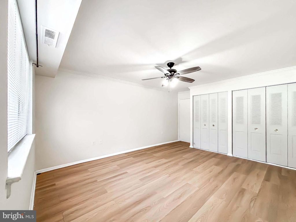 Image 13 of property listing at 11402 CHERRY HILL RD #104, Beltsville, MD 20705