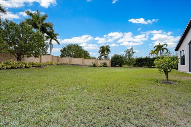 23412 Sanabria LOOP, Bonita Springs, FL 34135