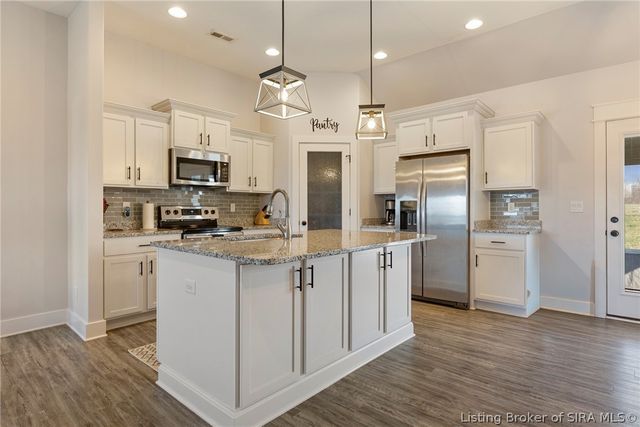 5638 Covington Drive, Charlestown, IN 47111