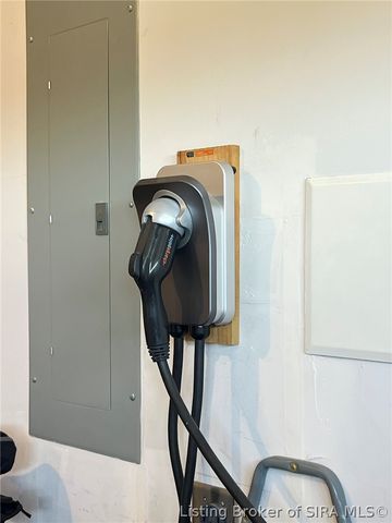 5638 Covington Drive, Charlestown, IN 47111