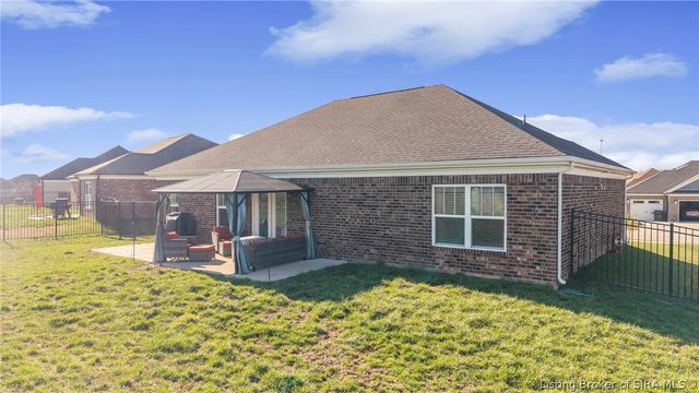 5638 Covington Drive, Charlestown, IN 47111