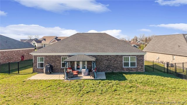5638 Covington Drive, Charlestown, IN 47111