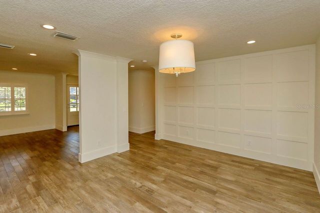 4307 W ROLAND STREET, Tampa, FL 33609