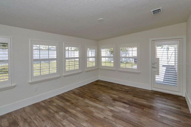 4307 W ROLAND STREET, Tampa, FL 33609