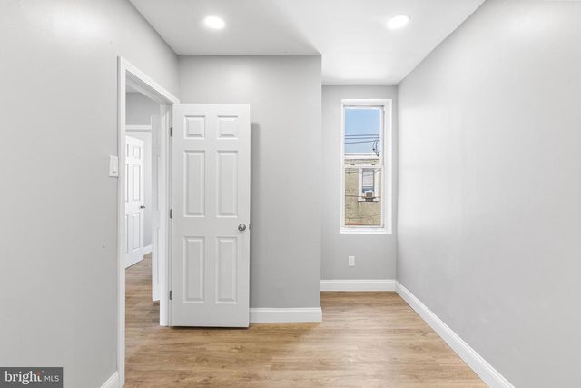 2524 S MILDRED ST, Philadelphia, PA 19148