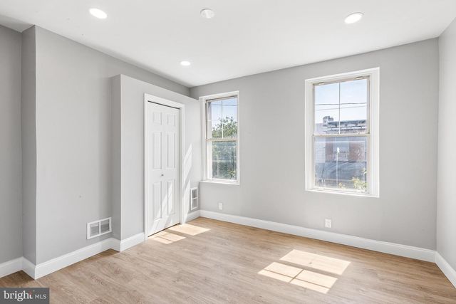 2524 S MILDRED ST, Philadelphia, PA 19148