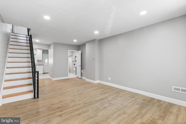 2524 S MILDRED ST, Philadelphia, PA 19148
