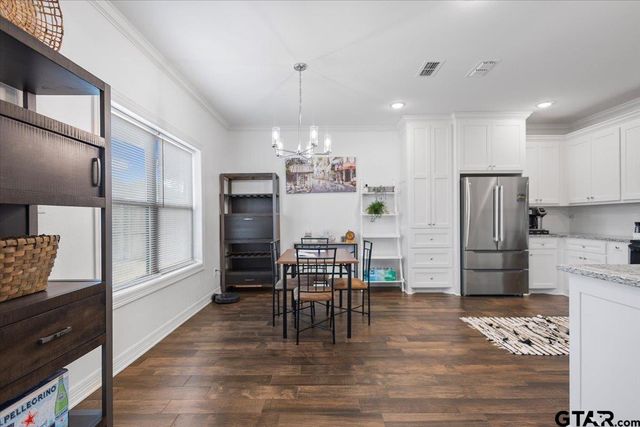 114 Rose Row, Winona, TX 75792