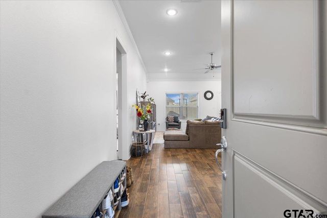 114 Rose Row, Winona, TX 75792