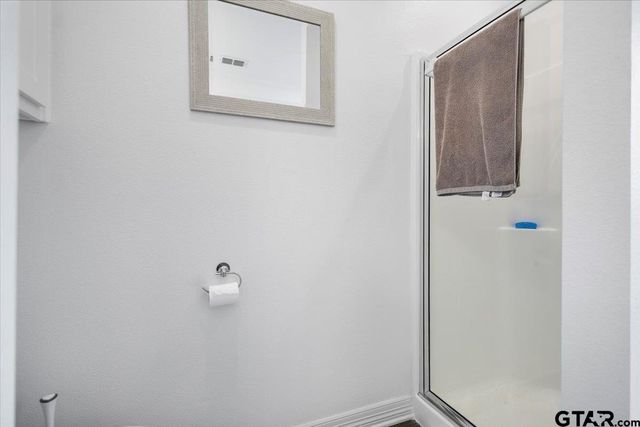 114 Rose Row, Winona, TX 75792