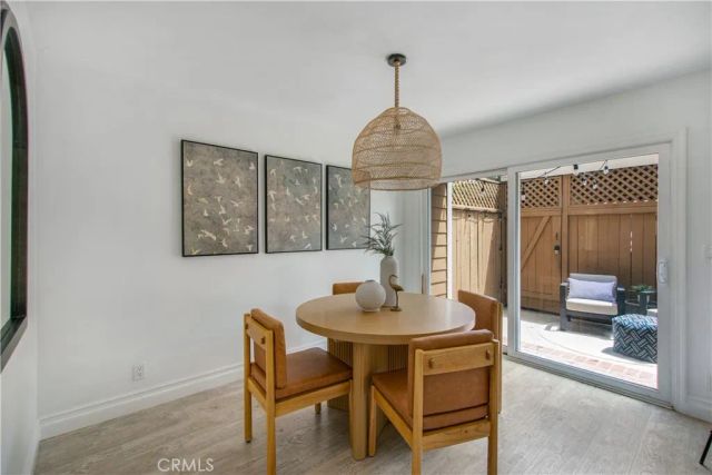 19 Seabird Court 13, Newport Beach, CA 92663