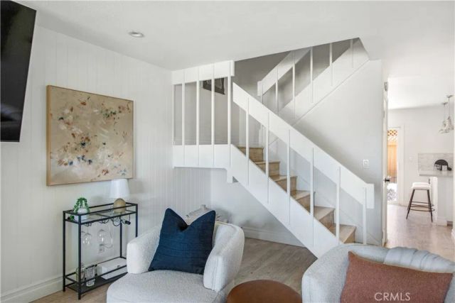 19 Seabird Court 13, Newport Beach, CA 92663