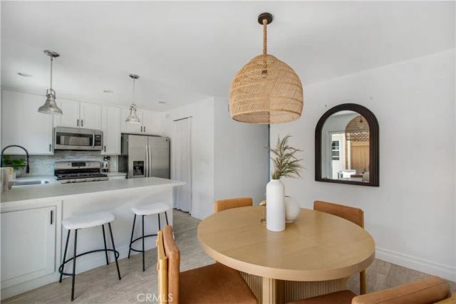 19 Seabird Court 13, Newport Beach, CA 92663
