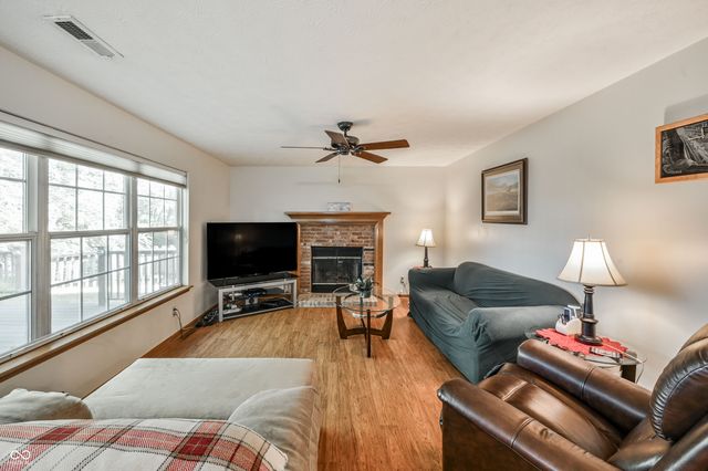 10997 Ridge Court, Fishers, IN 46038