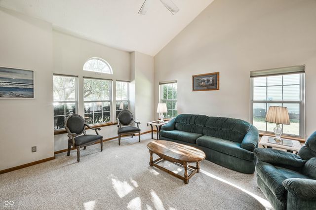 10997 Ridge Court, Fishers, IN 46038