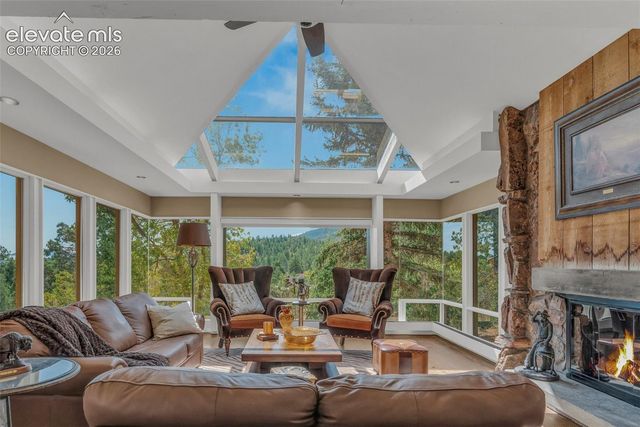 6820 Pike Place, Larkspur, CO 80118