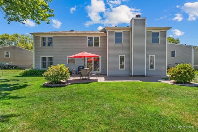 1280 Pembrook Circle, Roselle, IL 60172
