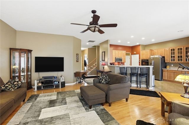 1727 Ashworth Drive, Vandalia, OH 45377