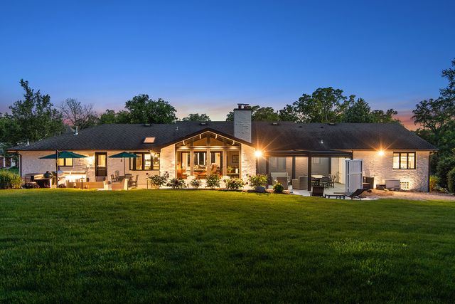 664 Fairway Lane, Frankfort, IL 60423