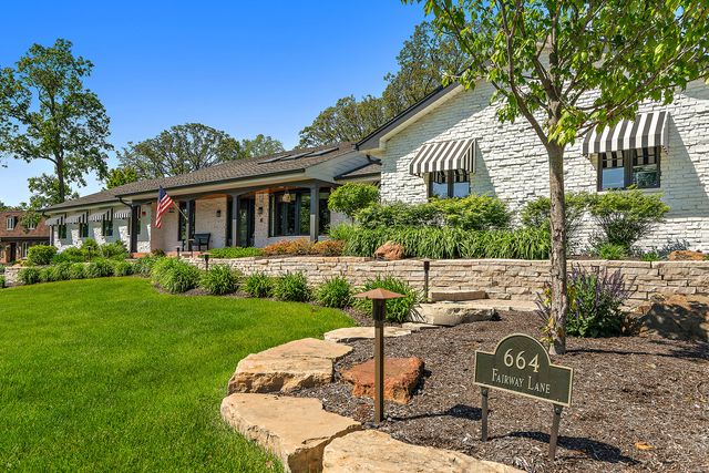 664 Fairway Lane, Frankfort, IL 60423