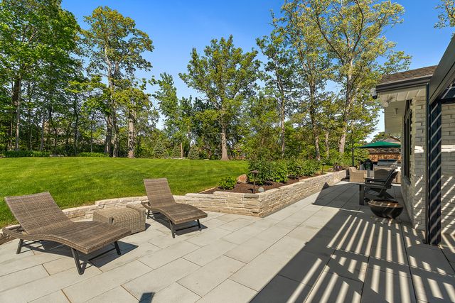 664 Fairway Lane, Frankfort, IL 60423