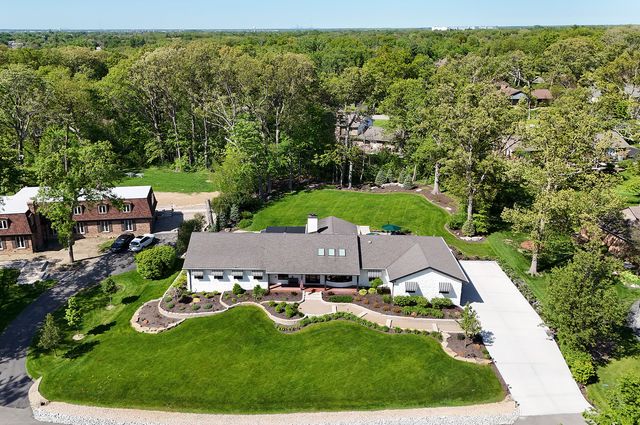 664 Fairway Lane, Frankfort, IL 60423