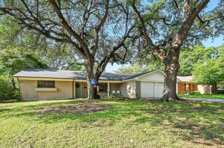3529 Winifred Drive, Fort Worth, TX 76133