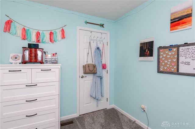 1695 Wimbledon Drive, Fairborn, OH 45324