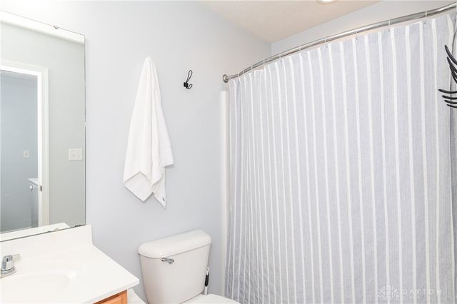 1695 Wimbledon Drive, Fairborn, OH 45324