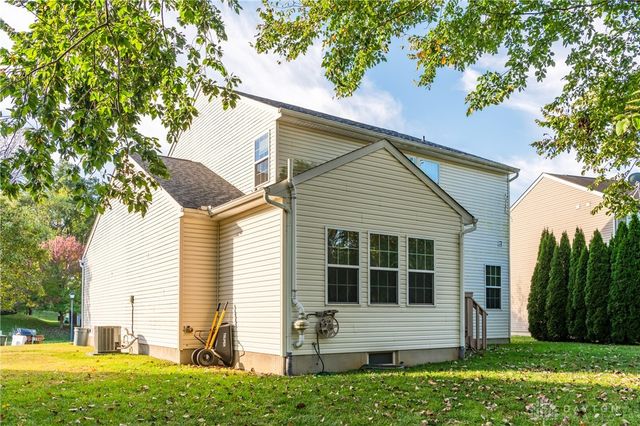 1695 Wimbledon Drive, Fairborn, OH 45324