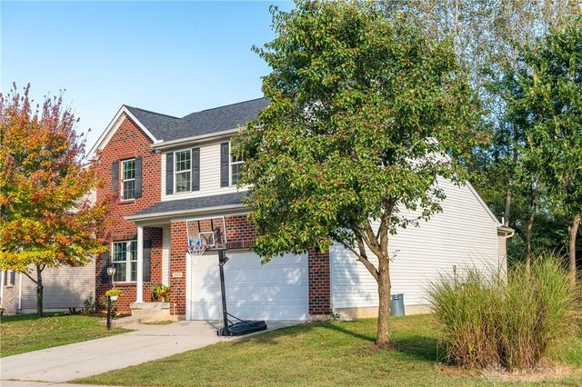 1695 Wimbledon Drive, Fairborn, OH 45324