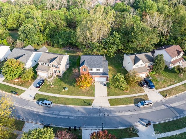 1695 Wimbledon Drive, Fairborn, OH 45324