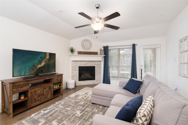 14329 Tupper Trail, Fort Worth, TX 76262