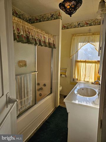 4164 PENNS VALLEY RD, Spring Mills, PA 16875