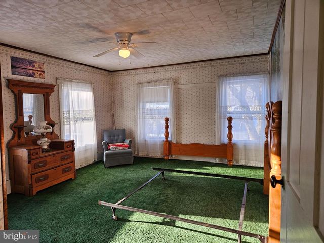 4164 PENNS VALLEY RD, Spring Mills, PA 16875