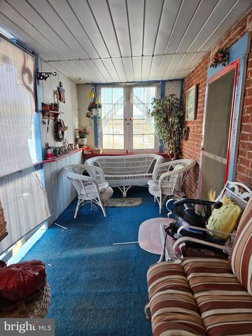 4164 PENNS VALLEY RD, Spring Mills, PA 16875