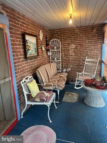 4164 PENNS VALLEY RD, Spring Mills, PA 16875