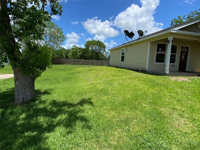 13023 Pleasant Valley Drive, Rosharon, TX 77583