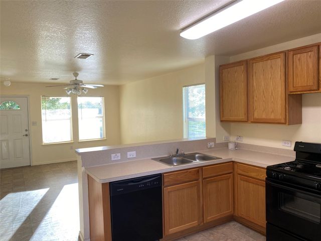 13023 Pleasant Valley Drive, Rosharon, TX 77583