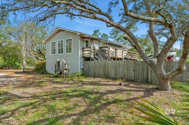 30758 Pine Street, Elberta, AL 36530