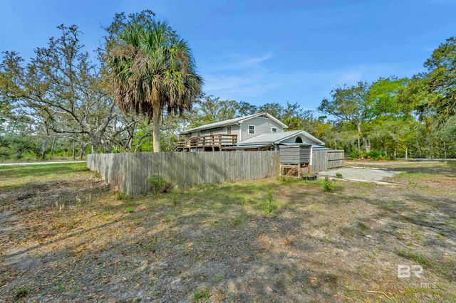 30758 Pine Street, Elberta, AL 36530